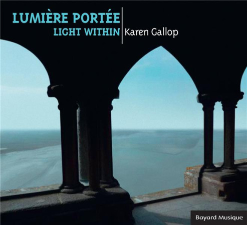 LUMIERE PORTEE - GALLOP KAREN - NC